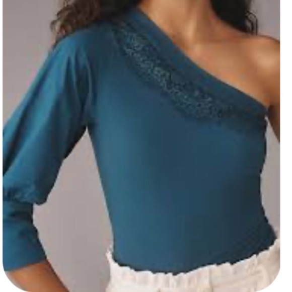 ANTHROPOLOGIE One Shoulder Puff Sleeve Lace Detail Top Dark Blue Size M NEW - Picture 6 of 8